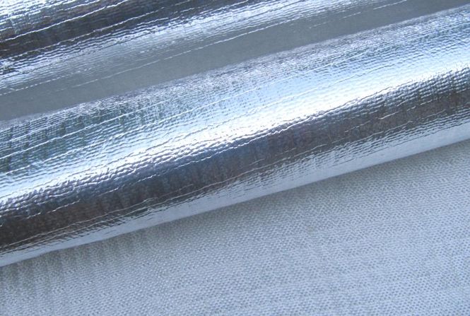 Hovedbilde Aluminiumsbelagt glassfiberduk  680g/m2
